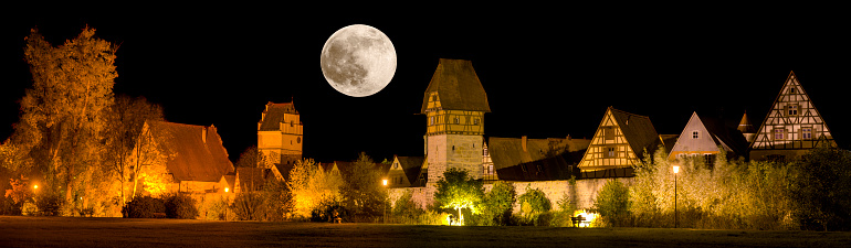 Dinkelsbühl at night with full moon