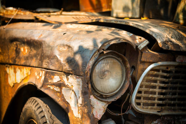 istock Closeup view of old rusty car 1335474601