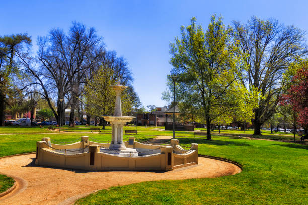 istock Orange Park fountain 1335491476
