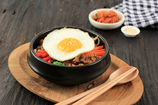 istock Korean Mixed Rice Bibimbap 1335553117