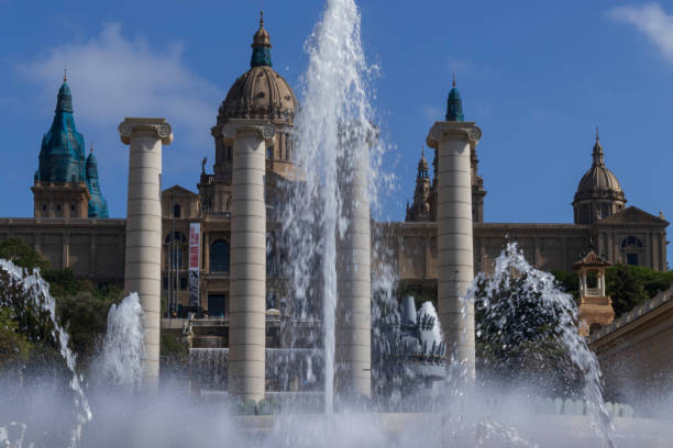 magiczna fontanna montjuic - castle catalonia spain majestic zdjęcia i obrazy z banku zdjęć