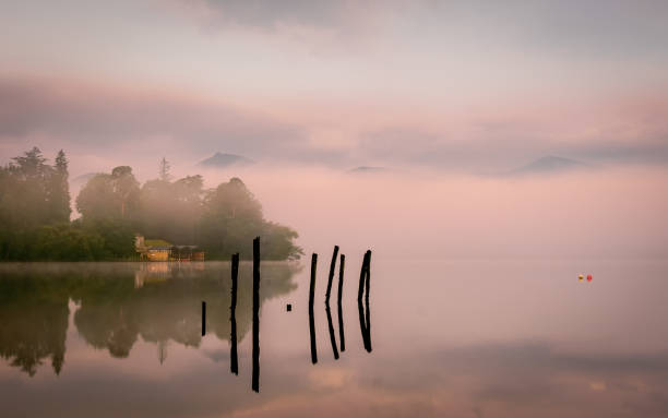istock Lake and mountains 1335684361
