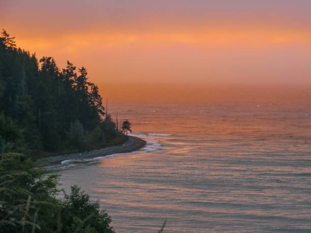istock Ethereal Sunset at the Salish Sea 1335709149