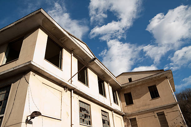 istock Abandoned House Against a Blue Sky 133577777