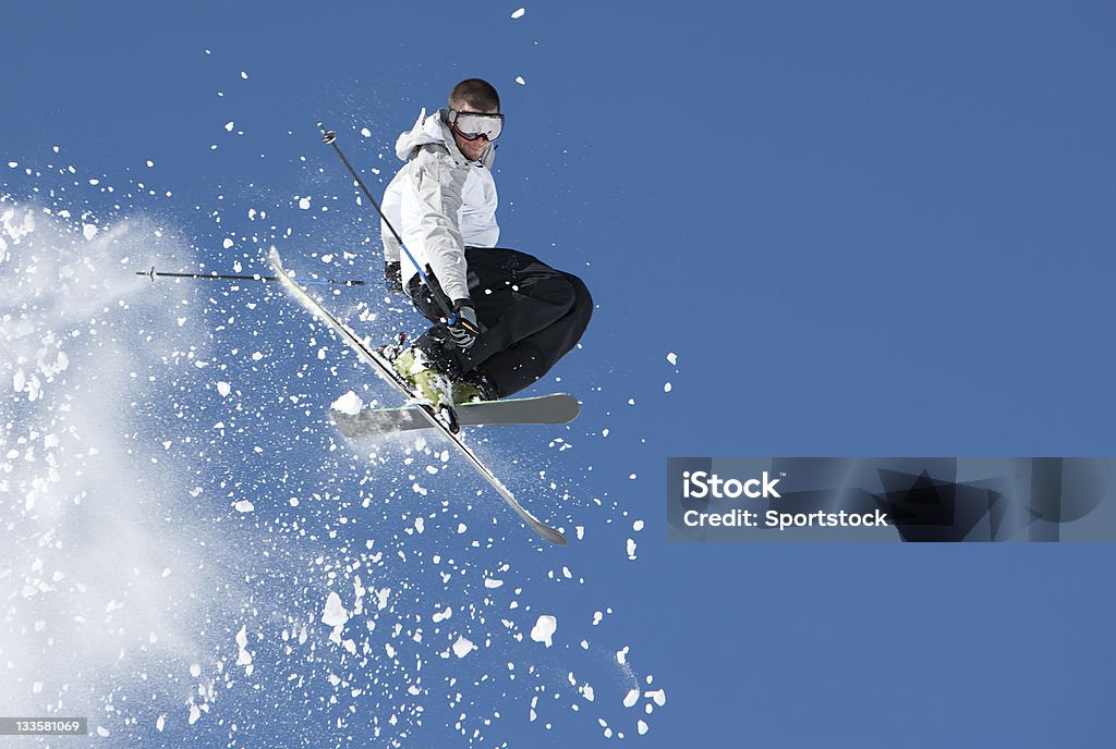 スキージャンプ - 1人のロイヤリティフリーストックフォト