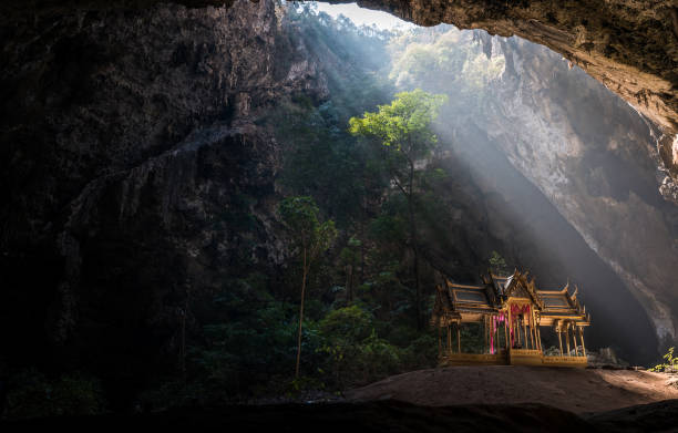 istock Paraya Nakhon, Khao Sam Roi Yot 1335843311