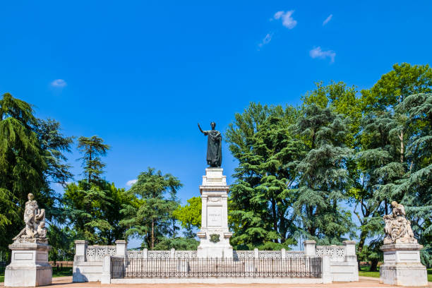istock Mantua, Piazza Virgiliana (Lombardy, Italy) 1335863299