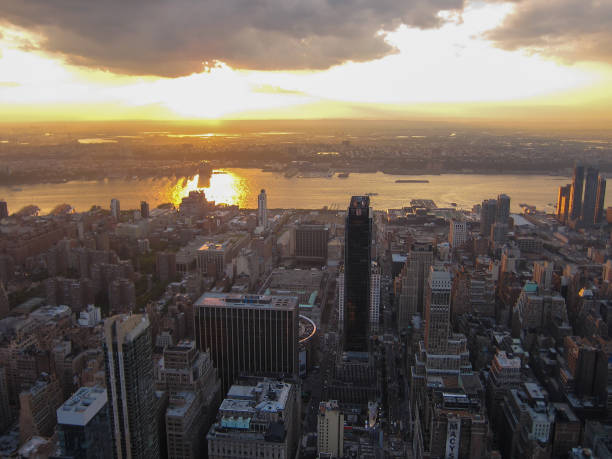 istock Sunset and New York City 1335894283