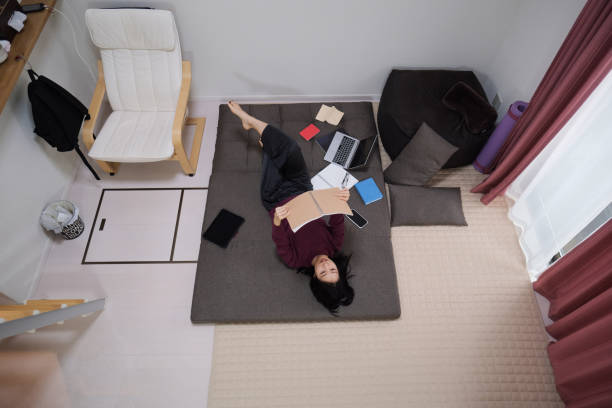 istock Woman working from home 1335895792