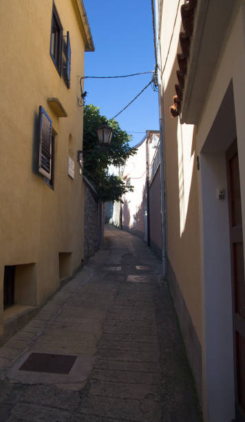 istock Narrow croatian streets 1335966024