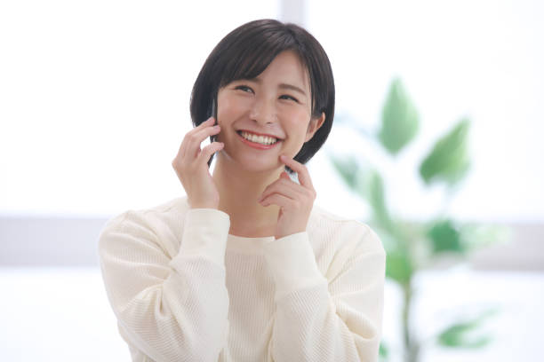 istock Female employee to call 1335999228