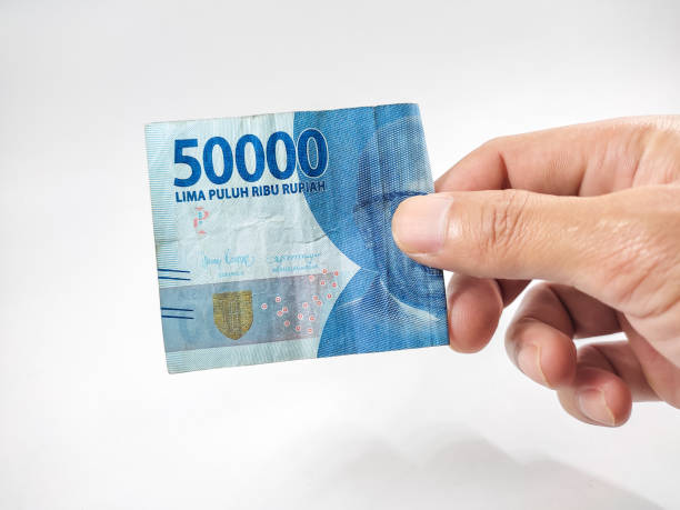 istock the hand that gives money 1336032964