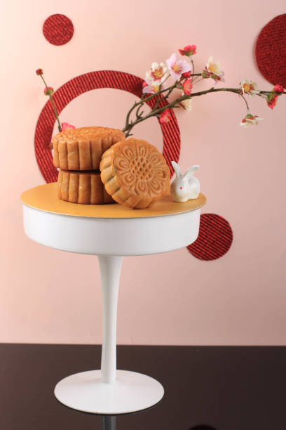 istock Mooncake Mid Autumn Chinese Festival 1336063630