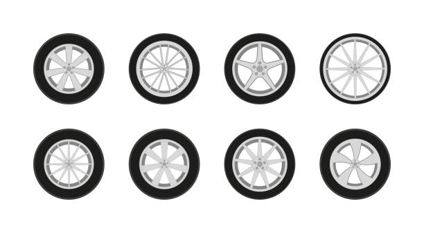 자동차 바퀴. 테두리가 있는 자동차 타이어. 스포츠 자동차 타이어의 아이콘. 트럭 과 경주 자동차에 대한 합금에서 림의 세트. 강철과 고무 바퀴의 디자인. 로고를 위한 픽토그램. 다른 차량 타� - tire rim stock illustrations