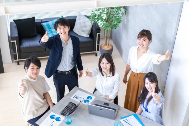 istock Office workers having a business meeting 1336101304