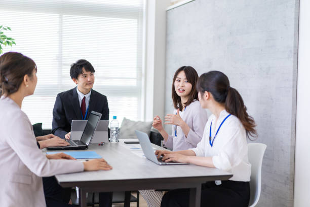 istock Office workers having a business meeting 1336101308