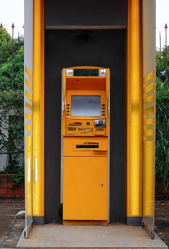 yellow atm money service.