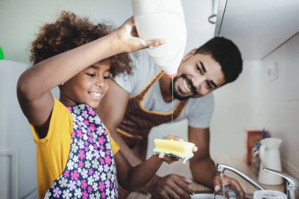 Bonding over dirty dishes