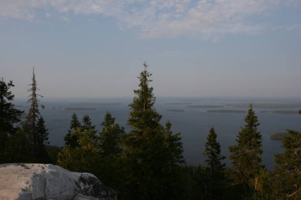 90+ Lac Pielinen Photos, taleaux et images libre de droits iStock