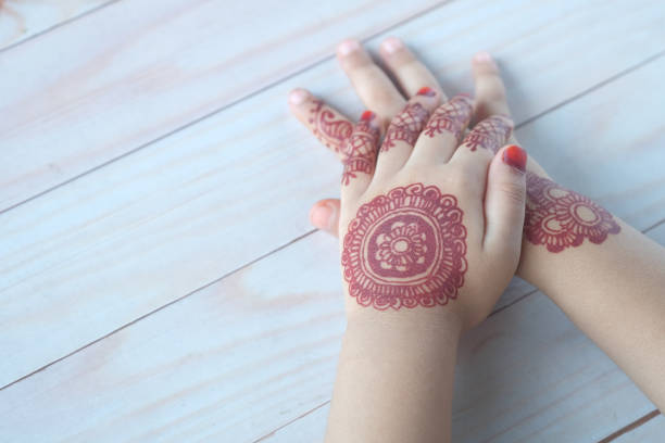 Child Girl Hand With Mehendi On Table Stock Photo - Download Image Now - Arabia, Child, Henna Tattoo - iStock