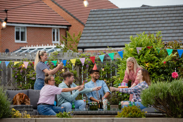 istock Birthday Garden Party 1336326518