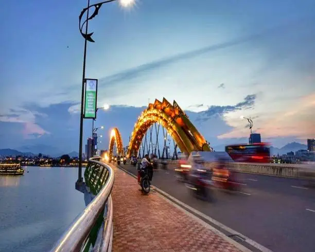 The Dragon Bridge (Vietnamese: Cầu Rồng) is a figurative bridge over the Han River in Da Nang, Vietnam