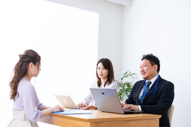 istock Business person having a meeting with a client 1336388692