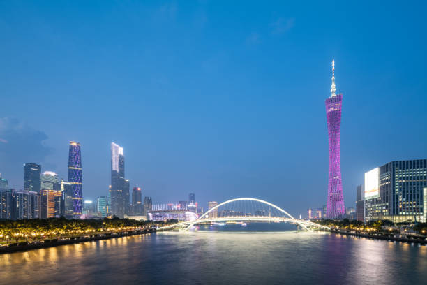 istock Haixin Bridge in Guangzhou, China 1336485918