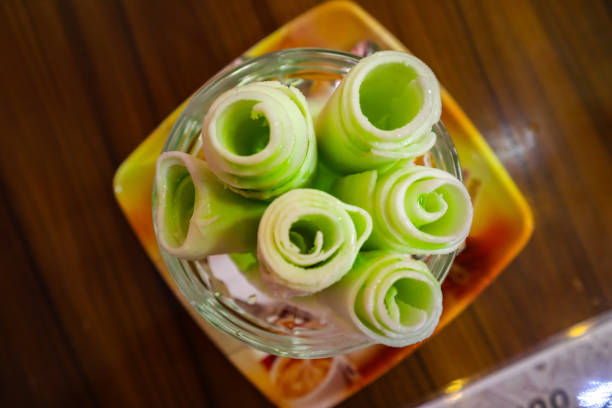 kiwi Fruit Ice cream rolls