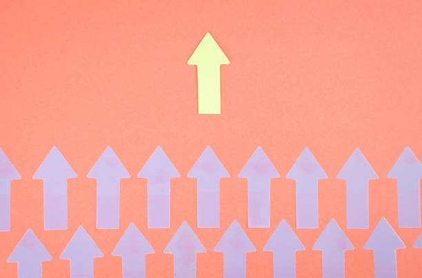 istock Leader arrow leading team. Leadership 1336868012