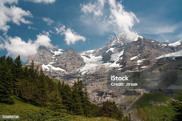 Photo libre de droit de Alpes Suisses banque d'images et plus d'images libres de droit de Alpes européennes - Alpes européennes, Alpes suisses, Beauté de la nature