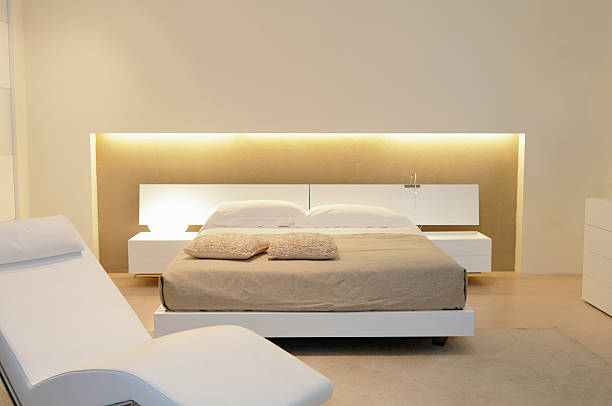 schlafzimmer mit - bedroom mattress contemporary white stock-fotos und bilder