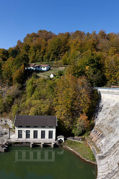 istock Reservoir of Irabia 133705077
