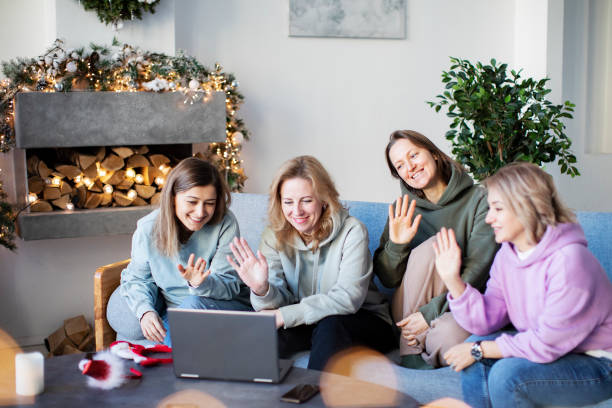 istock Friends celebrate Christmas online 1337104670