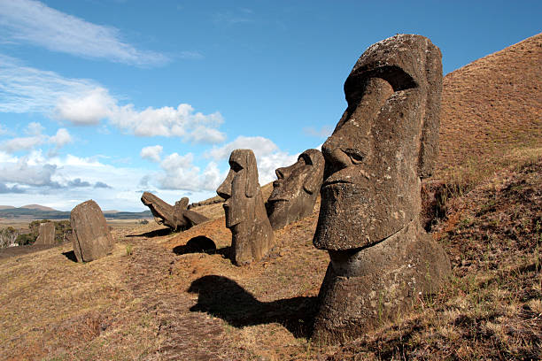 istock Morning Raraku Moai 133710815