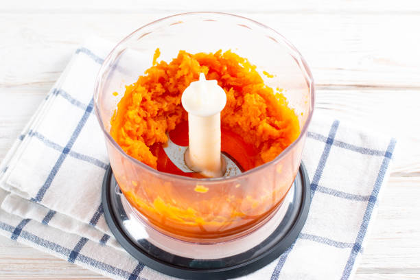 istock Pumpkin puree in a pumpkin gnocchi blender. Step by step 1337108980