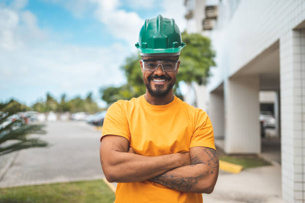 istock Plumber electrician portrait 1337180318