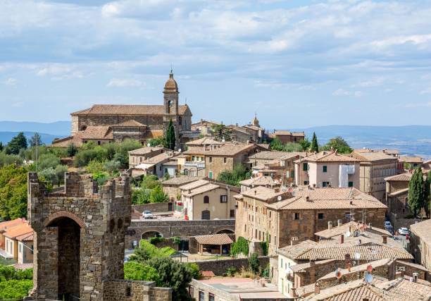 istock View of Montalcino 1337274110