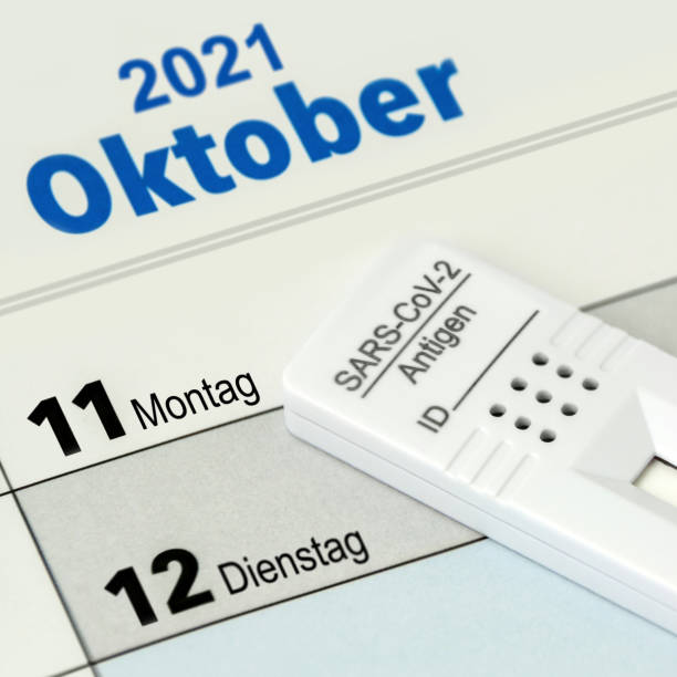 istock German calendar 2021 October 11  and Corona Test  Monday Tuesday 1337297701