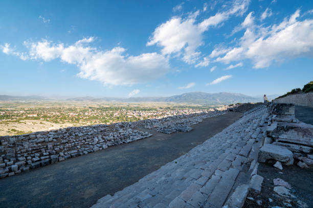 stadio delle antiche rovine di kibyra, pamphilia - greek mythology goddess mosaic greek culture foto e immagini stock