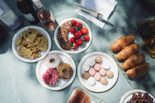 istock Picnic foods 1337338163