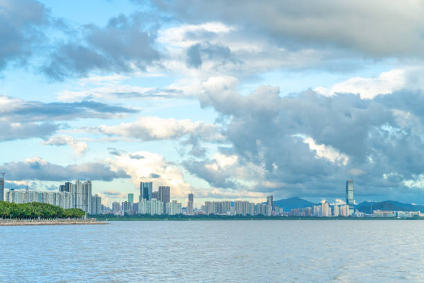 istock Ocean at Shenzhen Bay Park, China 1337350191