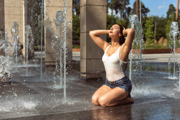 istock Summer day with a beautiful brunette 1337406487