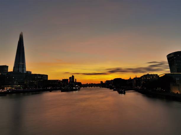 istock Mesmerizing sunset view from the Tower of London 1337478829