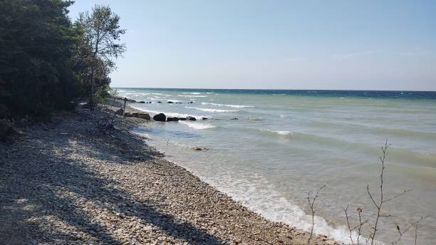 istock Lake Michigan Tide 1337491078