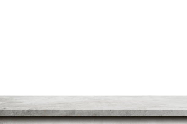コピースペースと製品のモンタージュを表示して、孤立した白い背景上に空のセメントテーブル。 - 正面から見た図 ストックフォトと画像