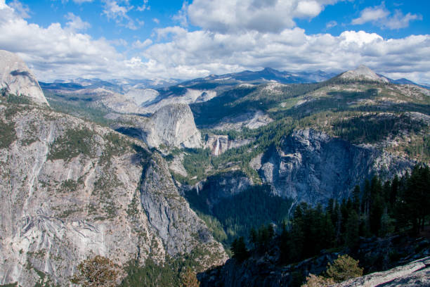 istock Yesemite National Park, Glacier Point - view of the Half Dome 1337628247