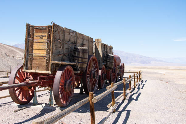 istock Death Valley National Park in California 1337628328