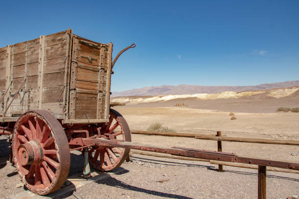 istock Death Valley National Park in California 1337628350