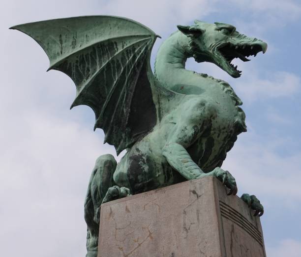 istock Dragon Sculpture on Ljubljana's famous Dragon Brdige 1337652688
